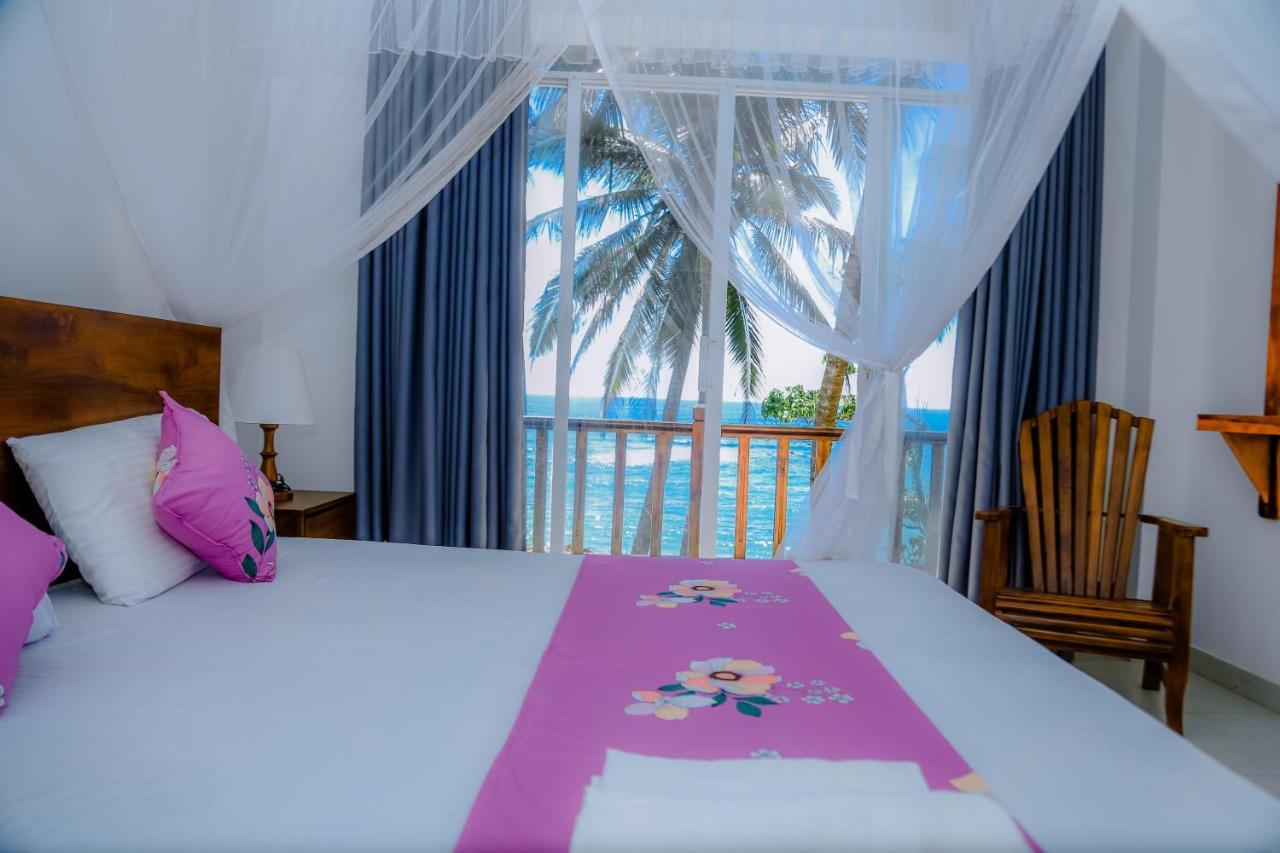 Shanora Beach Mirissa Exterior photo
